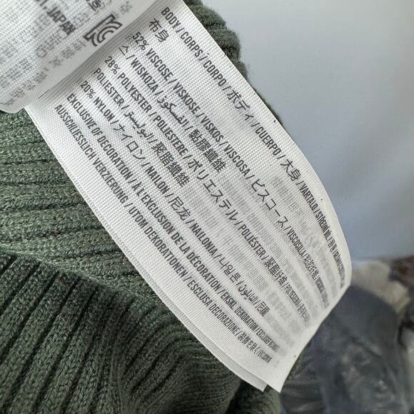 Abercrombie & Fitch Green LuxeLoft Wrap Knit Bodysuit NEW Size Small - Picture 9 of 9